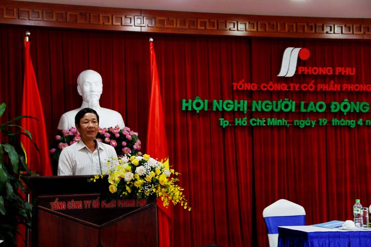 Ông Phạm Xuân Trình – Tổng giám đốc Tổng công ty phát biểu tại hội nghị